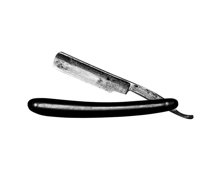 images/150516-054_straightrazor1-small_mikeprevette.jpg